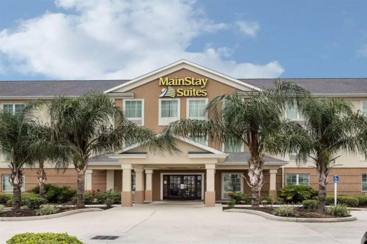 Mainstay Suites Хоума Екстериор снимка